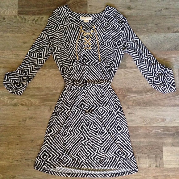 🆕 MK Chain Tie Dress - Picture 7 of 8